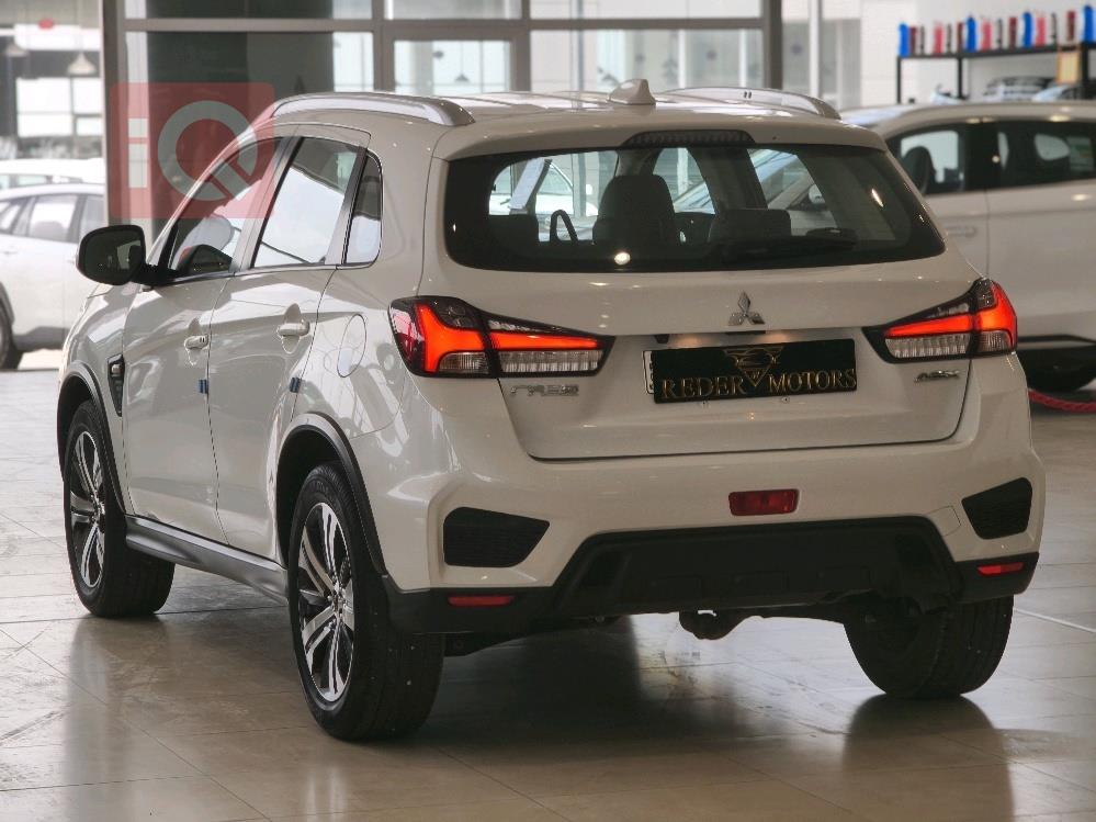 ميتسوبيشي ASX